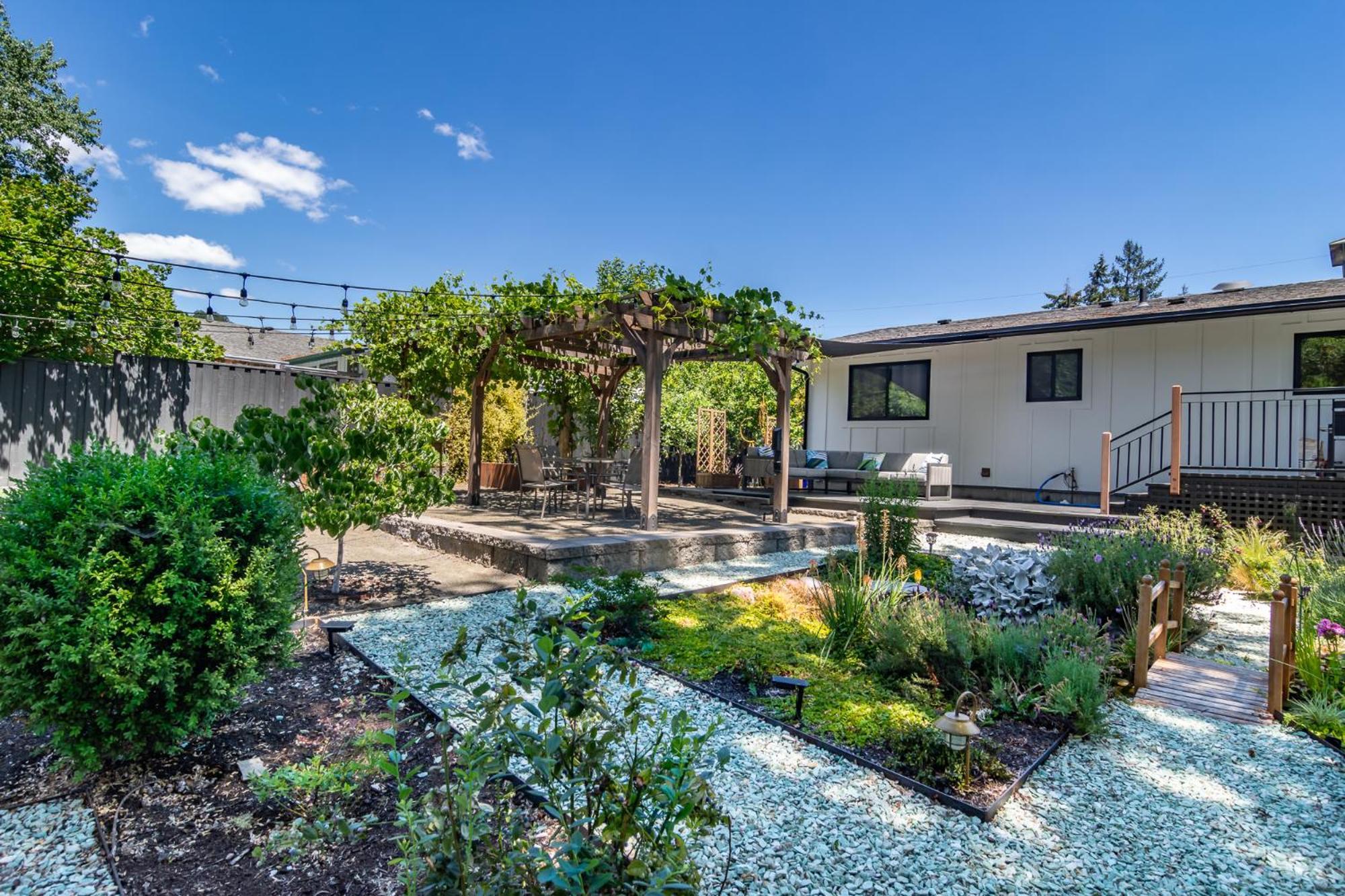 Hotel Chic Rv Retreat, Stunning Yard In Roseburg Exterior foto