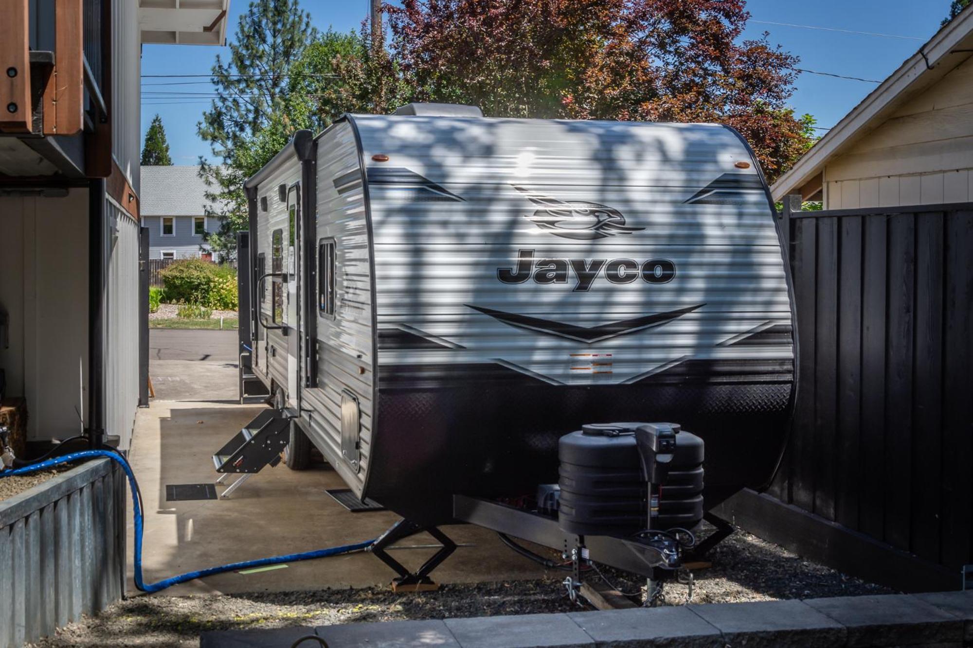 Hotel Chic Rv Retreat, Stunning Yard In Roseburg Exterior foto